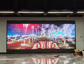武汉地铁集团，室内全彩P3  18平方LED显示屏